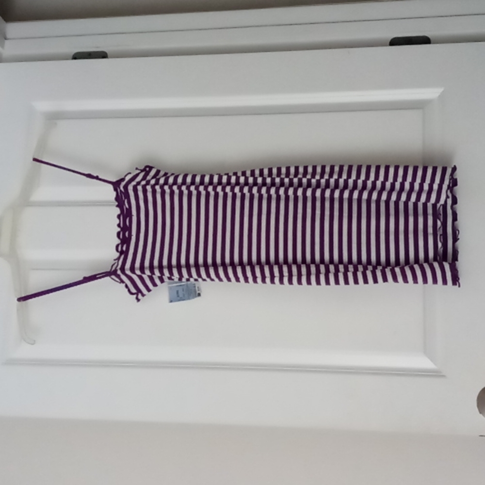 Selling a purple and white dress!!